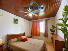 Dpt La Réunion (974), à vendre maison plain pied T5 de 121 m² sur Terrain de + de 700m2