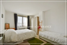 Maison à vendre 6 pièces de 170 m2 habitables proche de VILLENEUVE-DE-MARSAN (40) sur 1714 m2 de terrain 