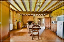 Maison à vendre de plain-pied 6 pièces proche de RISCLE (32) de 162 m2 habitables sur 4947 m2 de terrain 