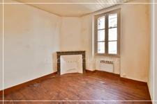 House for sale, 5 rooms, 71 m2 of living space with garden, small courtyard, outbuildings near NOGARO (32)