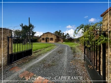 Gascon property: TWO HOUSES, 10 rooms, 324 m2 of living space on 3159 m2 of land near NOGARO (32) 