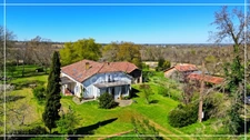 NOGARO (32) proche, PROPRIETE DE CHARME XVIIIs, type hameau, SANS VOISIN, au calme, avec dépendances sur 3 hectares 