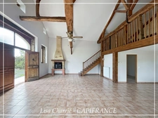 Gascon property: TWO HOUSES, 10 rooms, 324 m2 of living space on 3159 m2 of land near NOGARO (32) 