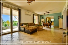 House for sale 5 rooms of 137 m2 living space on 4017 m2 of fenced land, garage, workshop, hangar and swimming pool near VIC FEZENSAC (32)