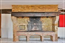 Gascon property: TWO HOUSES, 10 rooms, 324 m2 of living space on 3159 m2 of land near NOGARO (32) 