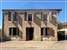 Propriété aux multiples possibilités : 2 maisons, studio et dépendances sur 3 007 m², proche de NOGARO (32)