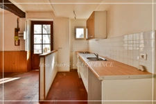House for sale, 5 rooms, 71 m2 of living space with garden, small courtyard, outbuildings near NOGARO (32)