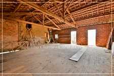 House for sale, 5 rooms, 71 m2 of living space with garden, small courtyard, outbuildings near NOGARO (32)