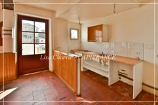 House for sale, 5 rooms, 71 m2 of living space with garden, small courtyard, outbuildings near NOGARO (32)