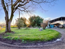 Dpt Gers (32), à vendre proche de NOGARO maison P6 de 214 m² - Terrain de 10803 m2  - Plain pied