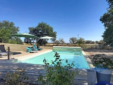 Maison à vendre 4 pièces de 140 m2 habitables avec sous-sol, piscine, jardin fruitier sur plus de 4 800 m2 de terrain proche de VIC FEZENSAC (32)