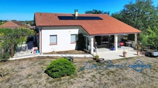 Maison à vendre 4 pièces de 140 m2 habitables avec sous-sol, piscine, jardin fruitier sur plus de 4 800 m2 de terrain proche de VIC FEZENSAC (32)