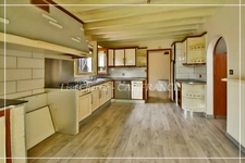 House for sale, 7 rooms, 130 m2 of living space in EAUZE (32)