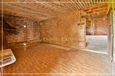 House for sale, 5 rooms, 71 m2 of living space with garden, small courtyard, outbuildings near NOGARO (32)
