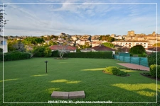 Maison 6 pièces de 164 m2 habitables sur 2407 m2 de terrain à AUCH : vivre à Auch comme à la campagne, avec la cathédrale en toile de fond 