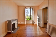 Propriete à vendre 14 pièces LE HOUGA (32) de 215 m2 habitables à rénover, sur 11949 m2 de terrain, dépendances