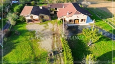 Gascon property: TWO HOUSES, 10 rooms, 324 m2 of living space on 3159 m2 of land near NOGARO (32) 