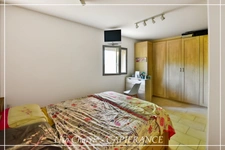 House for sale 5 rooms of 137 m2 living space on 4017 m2 of fenced land, garage, workshop, hangar and swimming pool near VIC FEZENSAC (32)