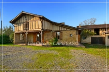 Gascon property: TWO HOUSES, 10 rooms, 324 m2 of living space on 3159 m2 of land near NOGARO (32) 