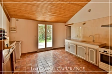 House for sale 8 rooms near NOGARO (32) of 295 m2 in total with independent apartment on 2140 m2 of land 