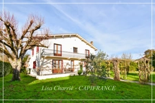Maison à vendre 6 pièces de 170 m2 habitables proche de VILLENEUVE-DE-MARSAN (40) sur 1714 m2 de terrain 