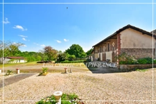 Charming property for sale, 8 rooms near NOGARO (32) 240 m2 of living space set on 9 HECTARES of land WITHOUT OVERLOOK, GERSOISE COUNTRYSIDE