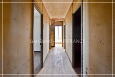 Propriete à vendre 14 pièces LE HOUGA (32) de 215 m2 habitables à rénover, sur 11949 m2 de terrain, dépendances