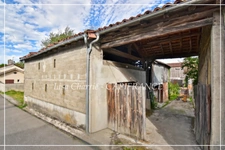 Barn with adjoining land in NOGARO (32) 