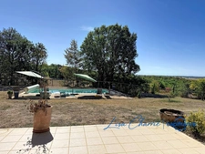 Maison à vendre 4 pièces de 140 m2 habitables avec sous-sol, piscine, jardin fruitier sur plus de 4 800 m2 de terrain proche de VIC FEZENSAC (32)