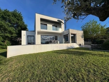 Dpt Gard (30), à vendre ALES maison P6   