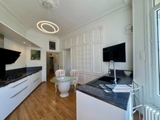 Maison à vendre 9 pièces ALES (30)