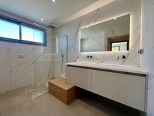 Dpt Gard (30), à vendre ALES maison P0   