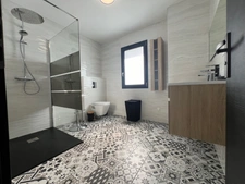 Dpt Gard (30), à vendre ALES maison P6   
