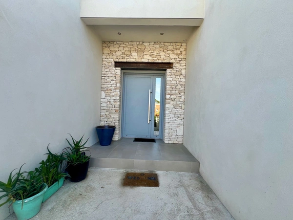 Dpt Gard (30), à vendre ALES maison P0   