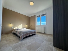 Dpt Gard (30), à vendre ALES maison P7   