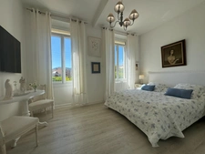 Maison à vendre 9 pièces ALES (30)