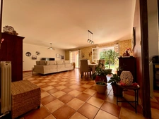 Maison à vendre 5 pièces  ()