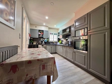 Maison à vendre 7 pièces ALES (30)