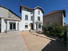 Maison à vendre 9 pièces ALES (30)