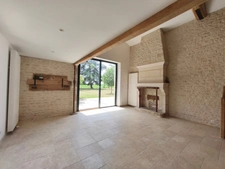 Maison à vendre Proche 4 voies reliant La Rochelle / Niort dans secteur Calme