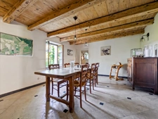 À vendre 8 pièces CERCIER (74) Authentique corps de ferme de caractère entièrement rénové avec piscine et vaste terrain arboré
