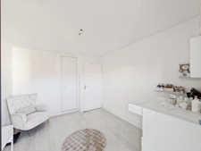 Dpt Haute Savoie (74), à vendre THONON-LES-BAINS - Lumineux T3 de 63m² avec double balcon – Secteur très recherché