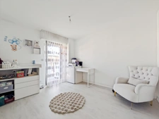 Dpt Haute Savoie (74), à vendre THONON-LES-BAINS - Lumineux T3 de 63m² avec double balcon – Secteur très recherché