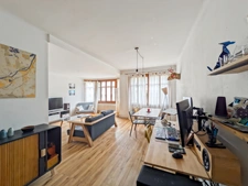 Dpt Haute Savoie (74), à vendre EVIAN-LES-BAINS Appartement T3 de 78 m² au centre ville