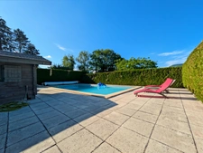 À vendre 8 pièces CERCIER (74) Authentique corps de ferme de caractère entièrement rénové avec piscine et vaste terrain arboré