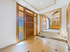 Propriete à vendre 6 pièces CHAMPANGES (74) Propriété de caractère de 236 m2 – Élégance alpine, volumes remarquables et prestations haut de gamme