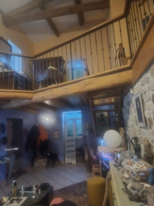 Maison à vendre 3 pièces  ()