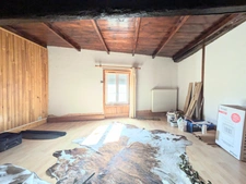 MAISON DE VILLE A COTTANCE - 160 m² - SALON ET SEJOUR - 4 CHAMBRES - EXTERIEUR - PUITS