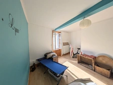 MAISON DE VILLE A COTTANCE - 160 m² - SALON ET SEJOUR - 4 CHAMBRES - EXTERIEUR - PUITS