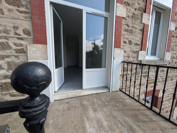 À LOUER – Appartement T3 de 57 m² à Panissières - Balcon